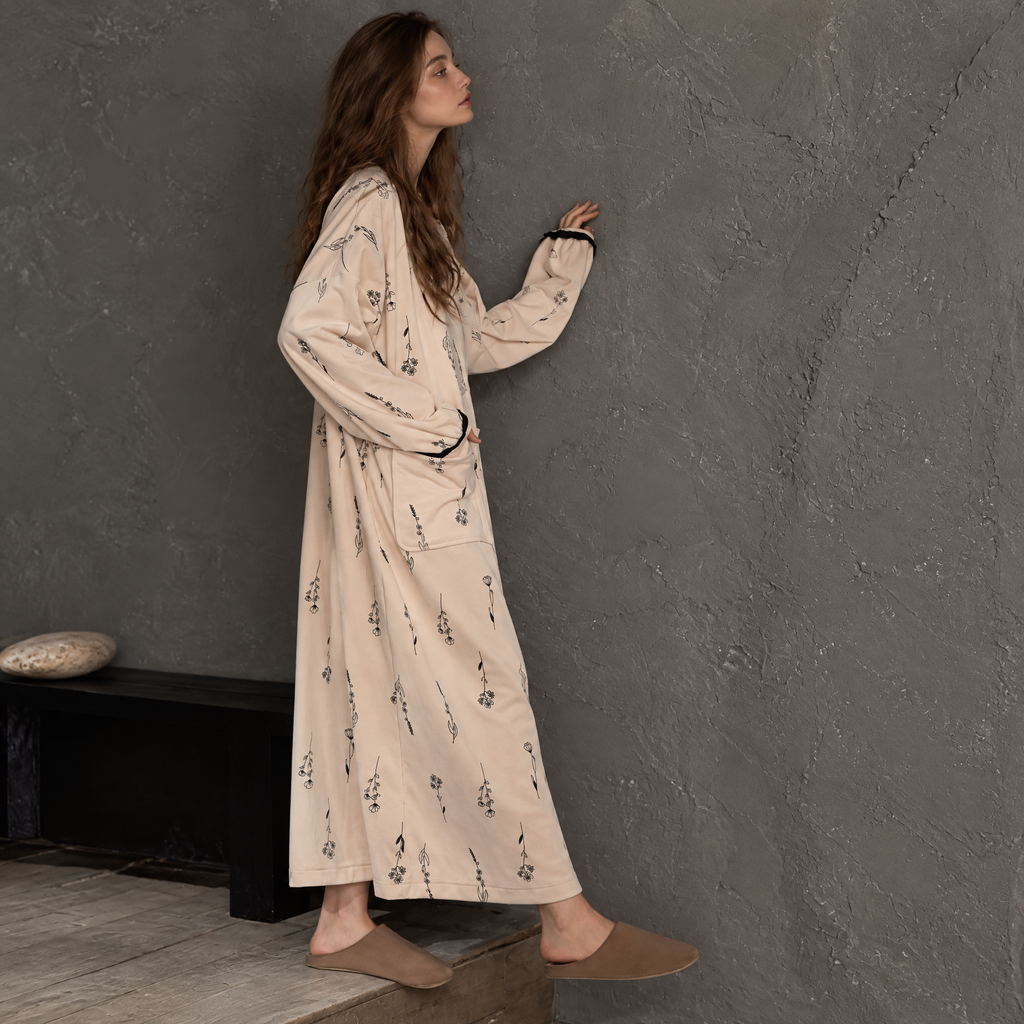 Petal Evening – Women’s Floral Plush Nightgown, Long-Sleeve Crewneck Fleece Sleep Dress
